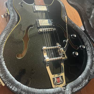 Hagstrom TREVIDLX-BLK (US Customers Tax included in shipping price) Tremar Viking Deluxe Semi-Hollow with Tremolo 2010s - Gloss Black image 1