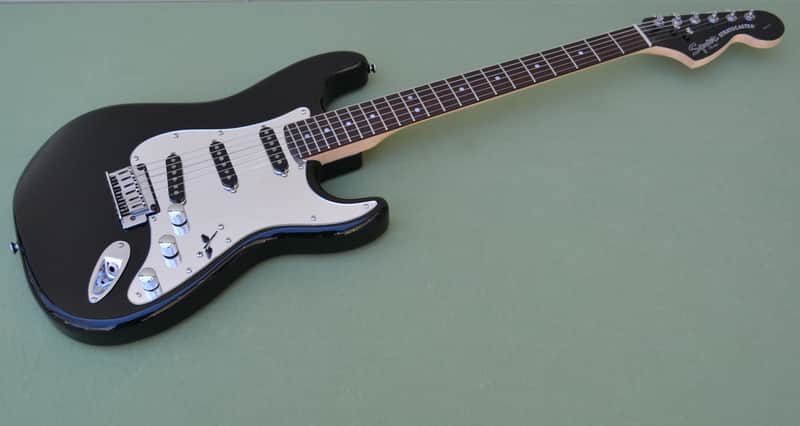 Squier Standard Stratocaster Black with Mirror Pickguard | Reverb