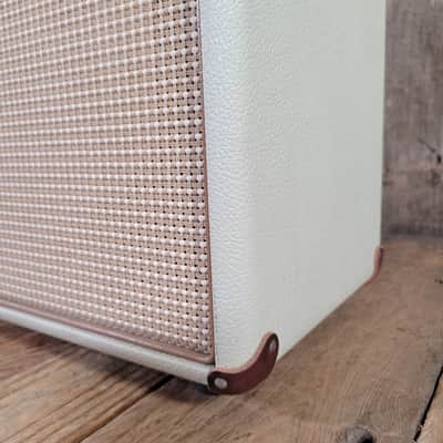 Mesa Boogie California Tweed 2x12" Cab with Cover No Speakers - Blonde image 8
