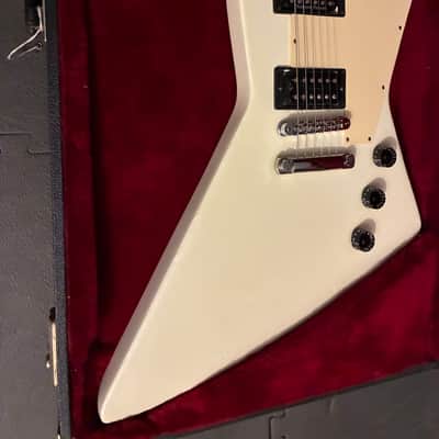 Gibson Explorer 1979-1981 - Matte White. image 11