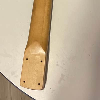 Kramer  Baretta Neck 80s - Cream image 5