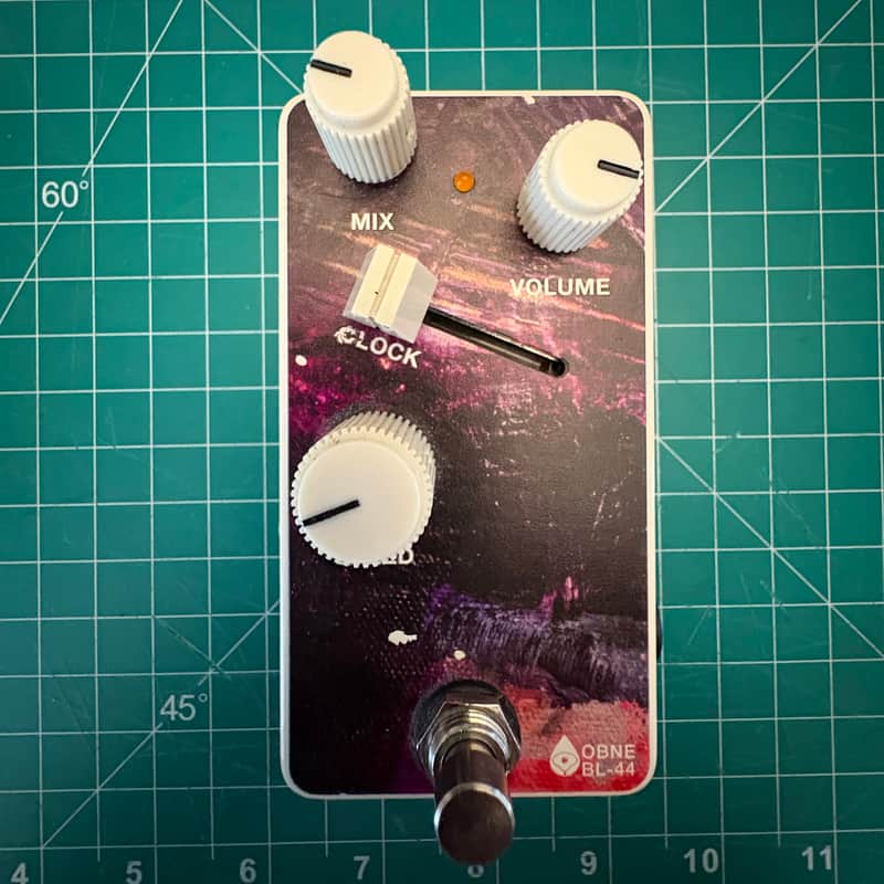 Old Blood Noise Endeavors BL-44 Reverse Variable-Clock Reverser 2022 - Present - Cream / Purple Graphic image 1
