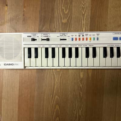 Casio PT-1 29-Key Mini Synthesizer | Reverb