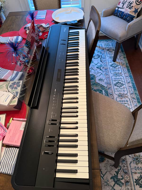 Roland FP-90X 88-Key Digital Portable Piano