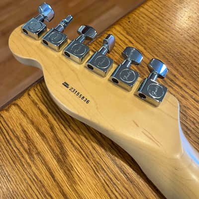 2004 Fender American Telecaster 3-Color Sunburst Maple Fretboard Neck AM MN 3TS American Series 3 Tone Sunburst Date 01/2004 MODEL #: 0118402700 Tele image 11