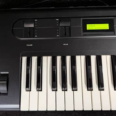 Kawai K4 16 Bit Digital Synthesizer 1980's