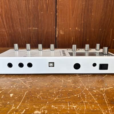 Waldorf Blofeld Desktop Synthesizer Synth Module image 7