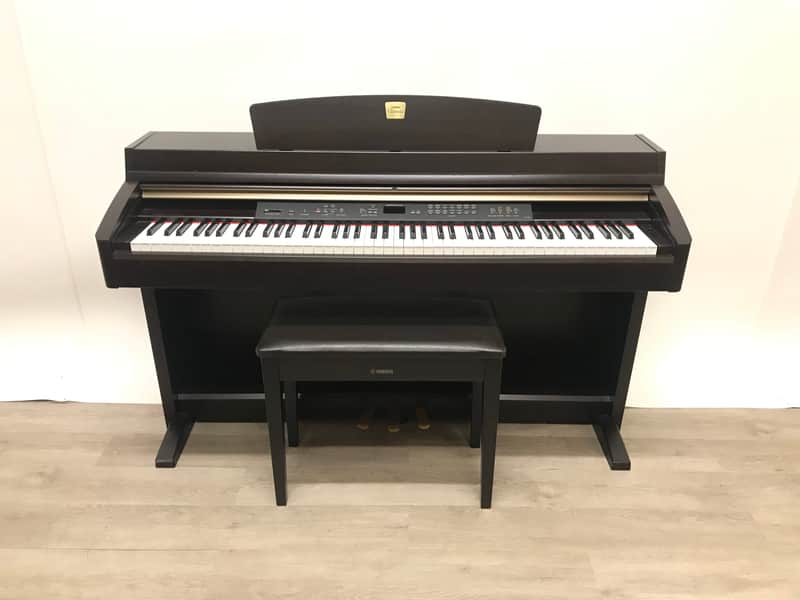 Yamaha Clavinova CLP-230 Rosewood image 1