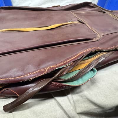 Artistic Products Company (Victoria) Vintage Plasti-Leather (Leather/Vinyl) Gig Bag 1950s - Brown image 20