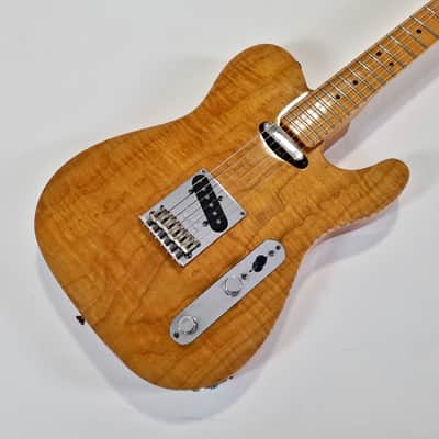 Immagine Fender Telecaster Select 2012 Carved Maple Top - 3