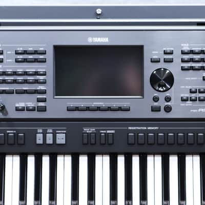 Yamaha PSR-A5000 Digital Workstation 61-Key Professional Arranger Keyboard w/Box image 3