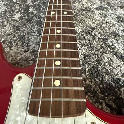 Fender Cyclone Deluxe Series 2001 MIM Candy Apple Red Rosewood Fretboard Guitar image 9