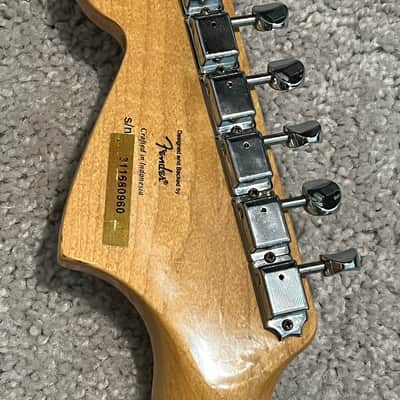 Squier Vintage Modified Jaguar Offset Guitar Surf Green image 9