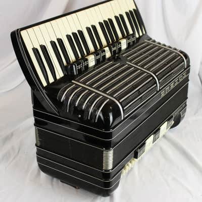 7893 - Black Hohner Morino VM Piano Accordion LMMMH 41 127 image 6