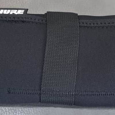 Shure MoveMic Two Receiver Kit Clip-On Microphone and Receiver image 8