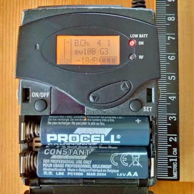 Sennheiser EK100 G3 Diversity Receiver - GB 606-648 MHz (for EW100 G3 System) image 2