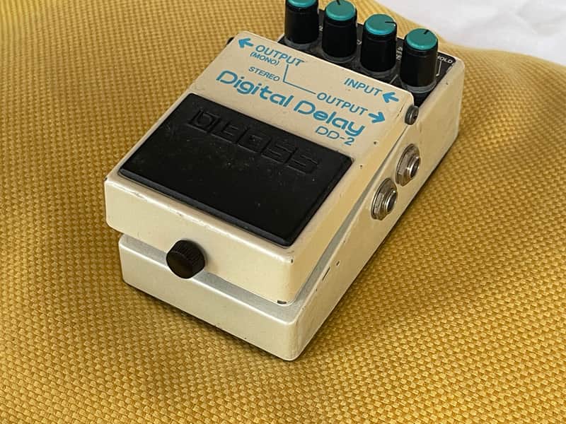 Boss DD-2 Digital Delay (Blue Label) 1983 - 1986 - White image 1