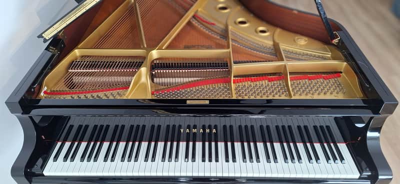 Grand piano Yamaha C3 - 1989 image 1