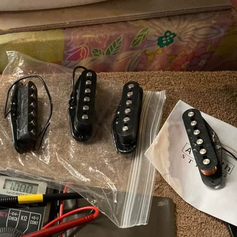 Unknown S/S/S Pickups 5 total Single Coil 4.6 6.15 6.3 & 6.5 kOhm image 1