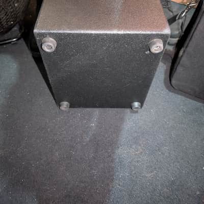 Warwick Gnome CAB 2/8/4 200-Watt 2x8" Compact Bass Speaker Cabinet 2020 - Present - Black image 4