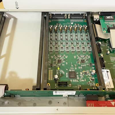 Merging HAPI + ADS‑8 (AKD8D Rev15) MIC/LINE AD Converter DSD-256 Interface + box AES ADAT image 15