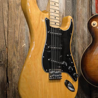 Fender Stratocaster Hardtail with Maple Fretboard 1979 - Natural image 9