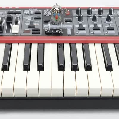 Clavia Nord Electro 4D 61er Synthesizer Orgel +Fast Neuwertig OVP+ 1,5J Garantie