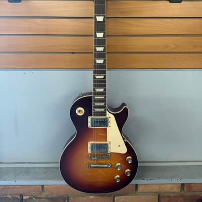 2025 Gibson Les Paul Standard, Bourbon Burst image 2