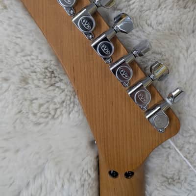 EVH  5150® Series Deluxe, Baked Maple neck, Black Electric Guitar - Mexico Made image 6