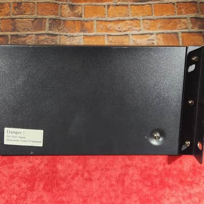 Technical Pro MM2000BT 2000-Watt Mixing Amplifier - Black image 7