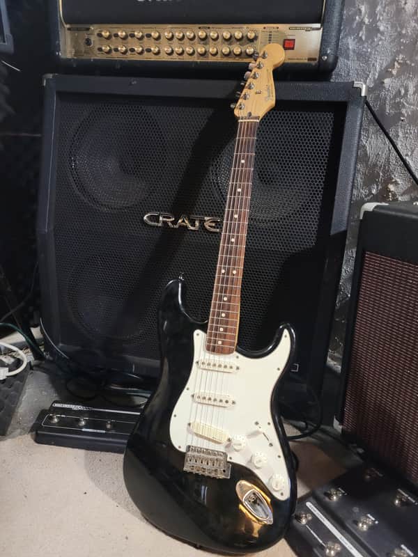 1994 Fender Standard Stratocaster image 1