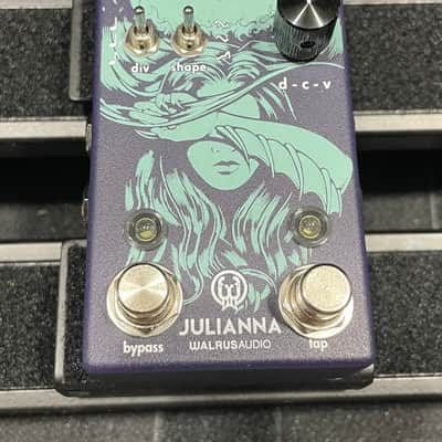 Walrus Audio Julianna Deluxe Chorus / Vibrato 2020 - Present - Blue