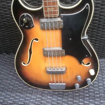 VOX escort / Crucianelli elite Vintage Bass 1960,s sunburst image 1