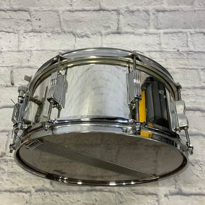 Ludwig 6.5x14 Rocker Snare Drum | Bow-Tie Lugs | Chrome Over Wood | Granitone Interior | 1980s Black/White Badge image 5