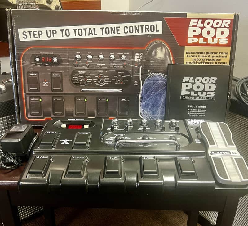 Line 6 Floor POD Plus Multi-Effect and Amp Modeler | Reverb