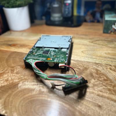 Akai MPC 2000/2000XL Floppy Disk Drive 1999 WORKING image 6