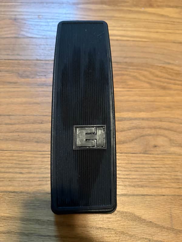 Electro-Harmonix Dual Expression 2017 - Present - Black image 1