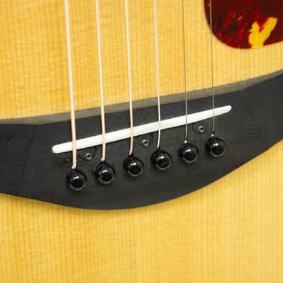 Taylor 214ce-QS DLX LTD 2021 - Present - Natural image 8
