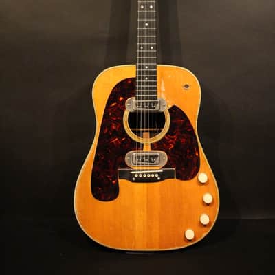 1959 Martin D 28 E natural with a non original hardshell case image 1