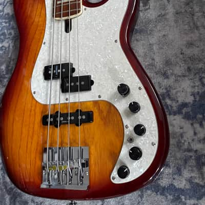 Sire Marcus Miller P8 4 String Bass Tobacco Sunburst w/ DiMarzio 60s pickups image 5