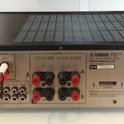 Yamaha A-520 Stereo Integrated Amplifier 1985-86 Black image 7