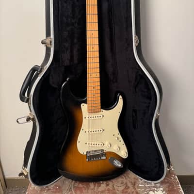 Fender Stratocaster American Deluxe 2005 - Sunburst image 12