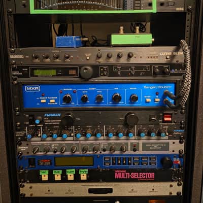 Dimebag Darrell Japan Live Rig (Replica), MXR Flanger Doubler, Furman PQ-4, Aphex 104, Rocktron Silencer, Juice Goose Power Supply, Randall RG100HT, ART Processor, Whirlwind Multi-Selector, Mesa Engineering High Gain Amp Swicther image 7