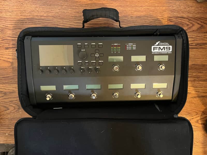 Fractal Audio FM9 Mark II Amp Modeler / FX Processor 2024 - Present - Black image 1