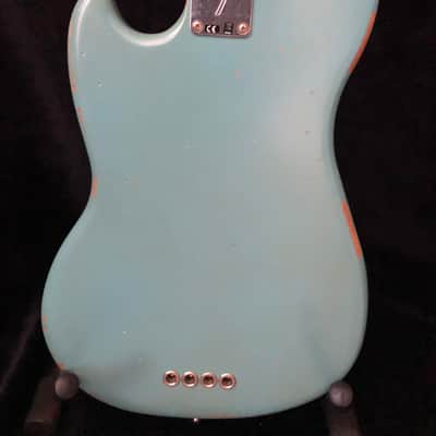Fender JMJ Road Worn Mustang Bass + Hard Case, Pro Setup image 11
