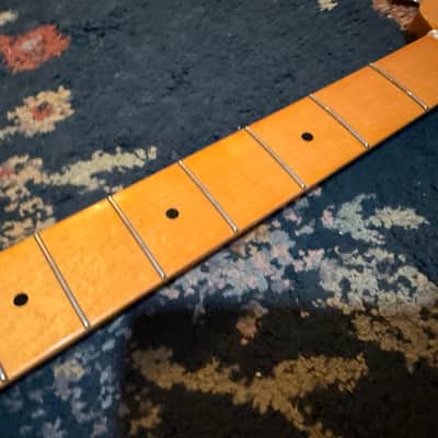 Squier 50's bass neck image 3
