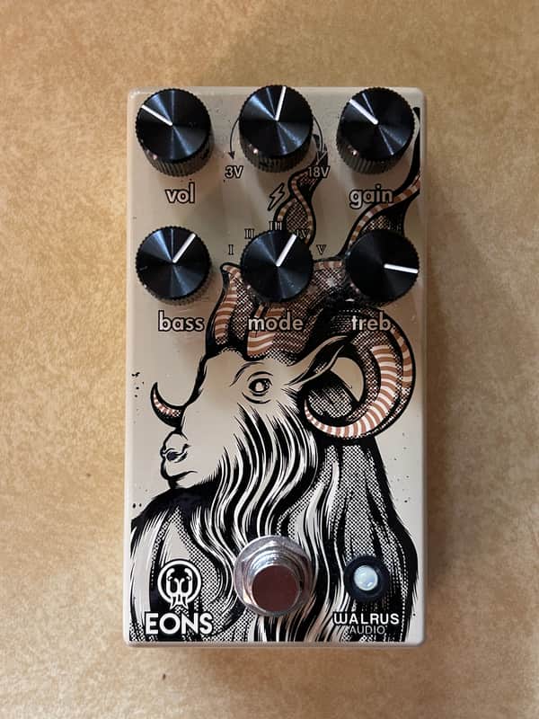 Walrus Audio Eons Five-State Fuzz 2022 - Present - Sandy Tan / Goat Graphic