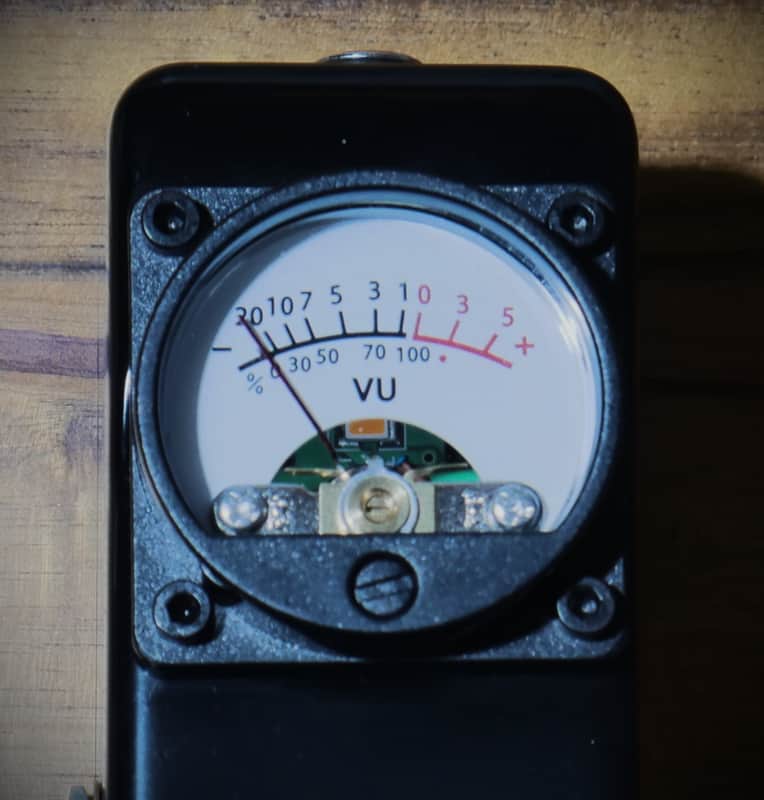 VU Meter Pedal – Signal Level Monitor – Pedalboard Utility image 1