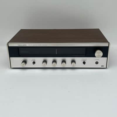 Realistic STA-15 AM/FM Stereo Receiver W/ Phono Silver Woodgrain *TESTED WORKING image 1