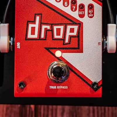 DigiTech Drop Polyphonic Drop Tune Pitch Shifter Guitar Effects Pedal image 1